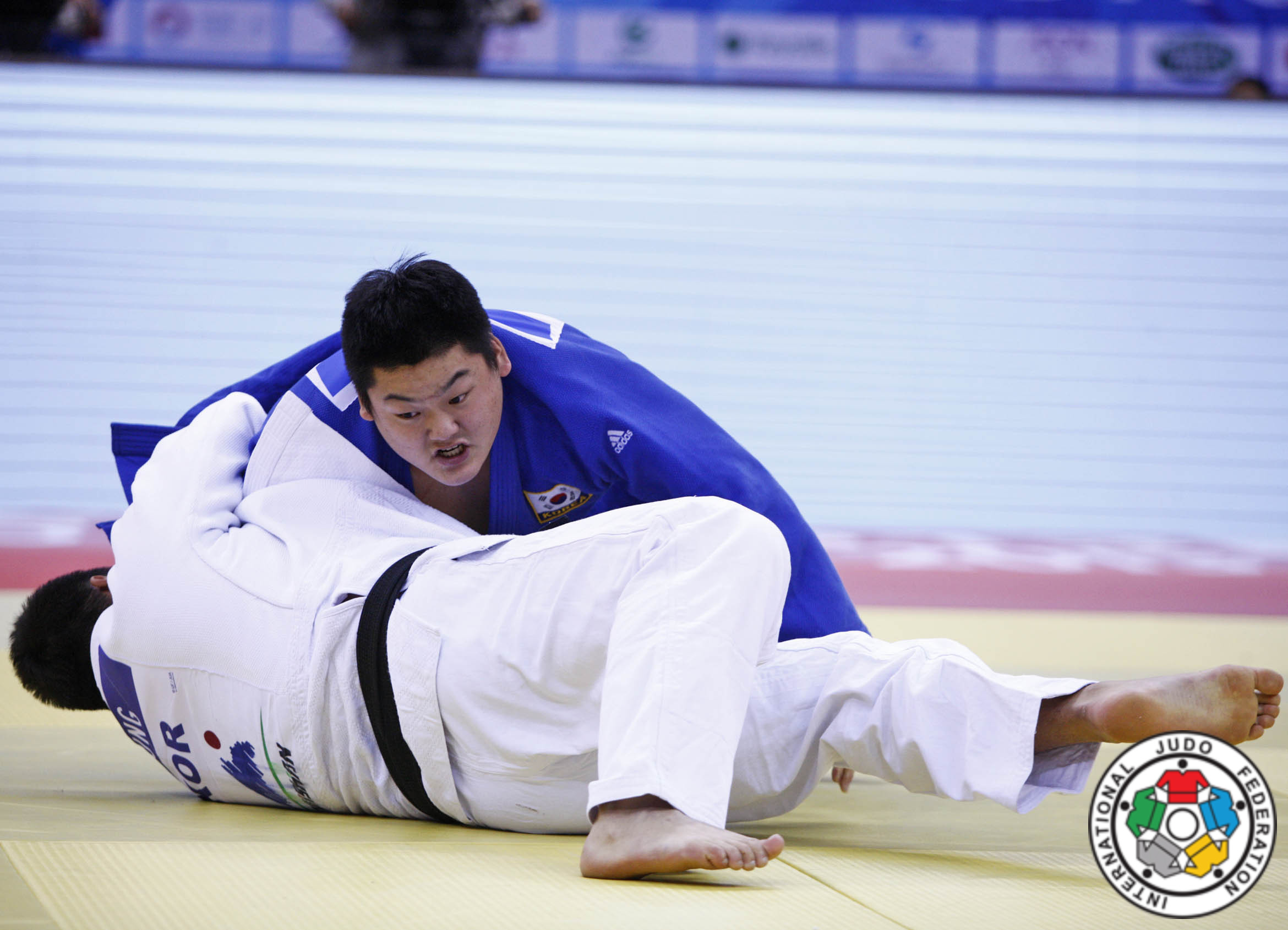 Geun-Bae Gi